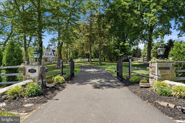917 DEKALB PIKE, Ambler, PA 19002