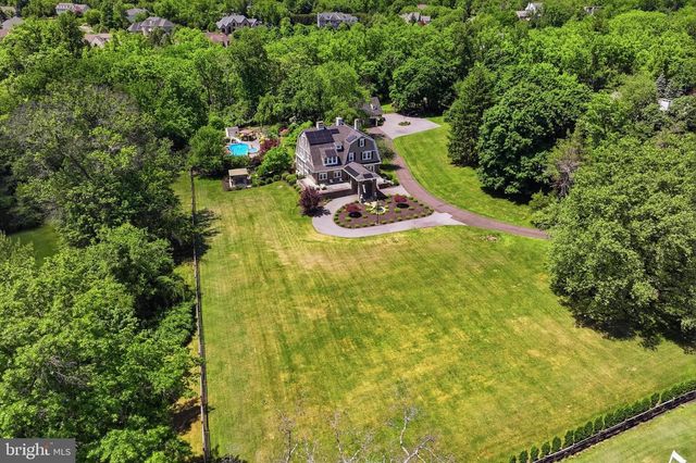 917 DEKALB PIKE, Ambler, PA 19002