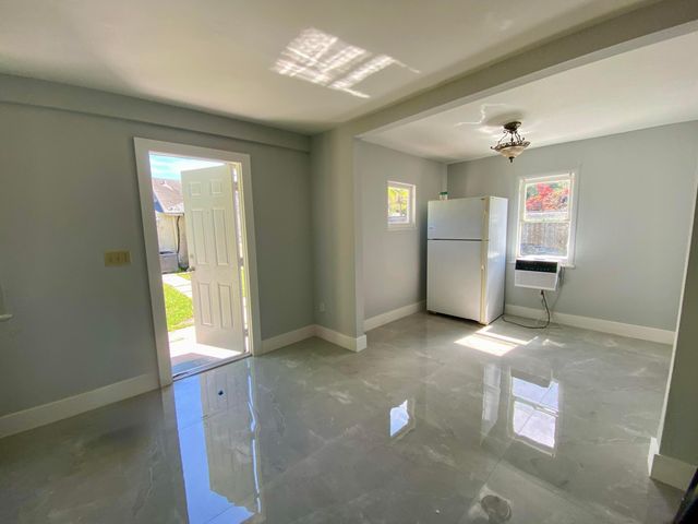 2231 Wilson Street 2, Hollywood, FL 33020