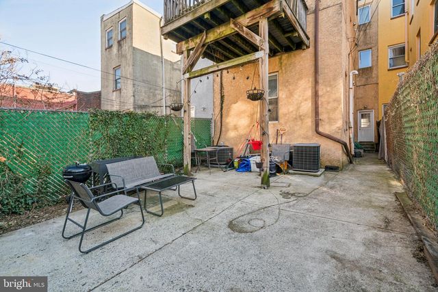 1921 POPLAR ST, Philadelphia, PA 19130