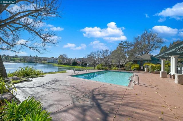 83 Tahoe Ct 203, San Ramon, CA 94582