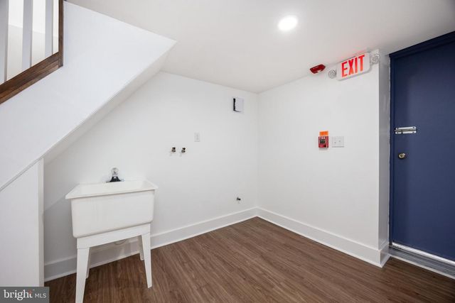 5213 N BROAD ST, Philadelphia, PA 19141