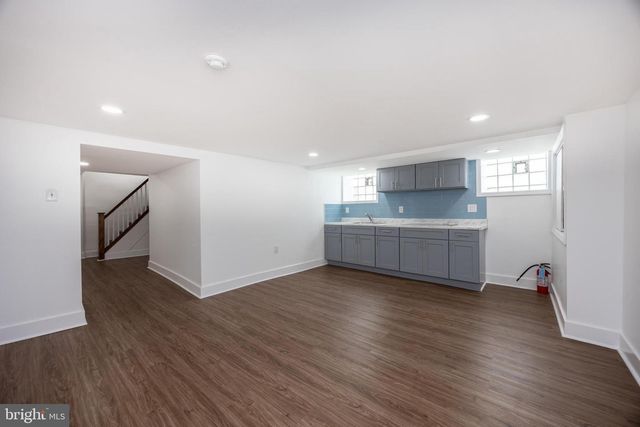 5213 N BROAD ST, Philadelphia, PA 19141