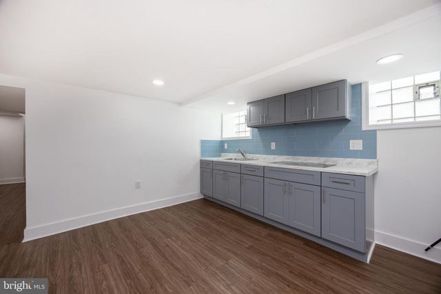 5213 N BROAD ST, Philadelphia, PA 19141