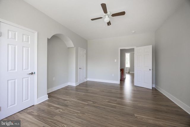 5213 N BROAD ST, Philadelphia, PA 19141