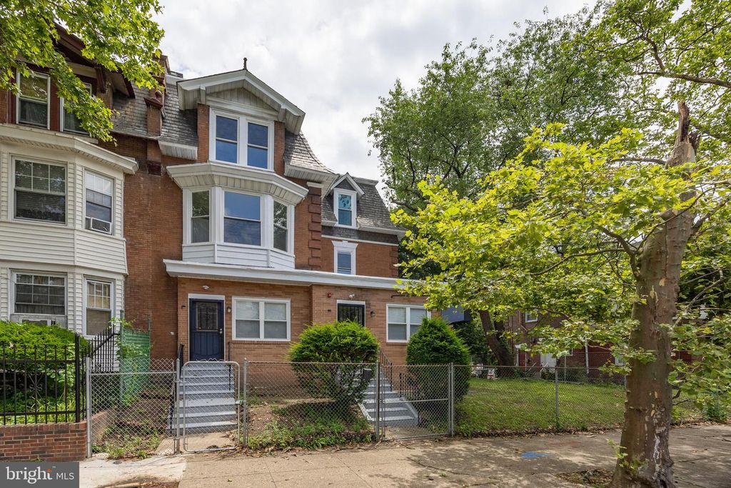 5213 N BROAD ST, Philadelphia, PA 19141