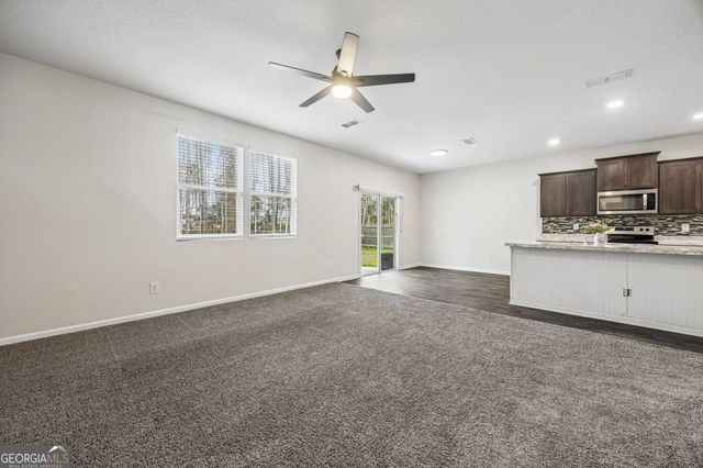 403 Cedar Breeze Drive, Kingsland, GA 31548