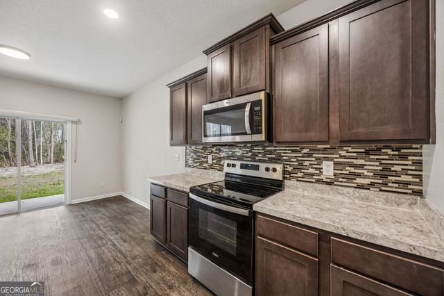 403 Cedar Breeze Drive, Kingsland, GA 31548