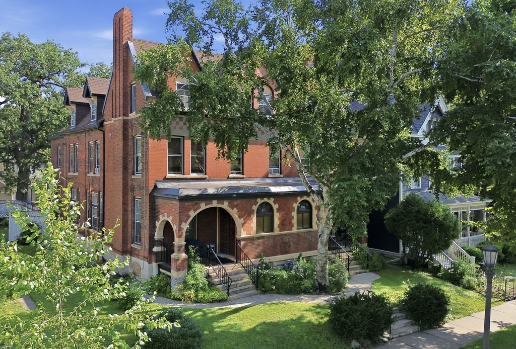 399 Ashland Avenue, Saint Paul, MN 55102 — exterior