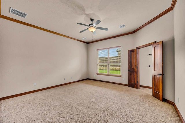 2404 SW 70th St, Lawton, OK 73505