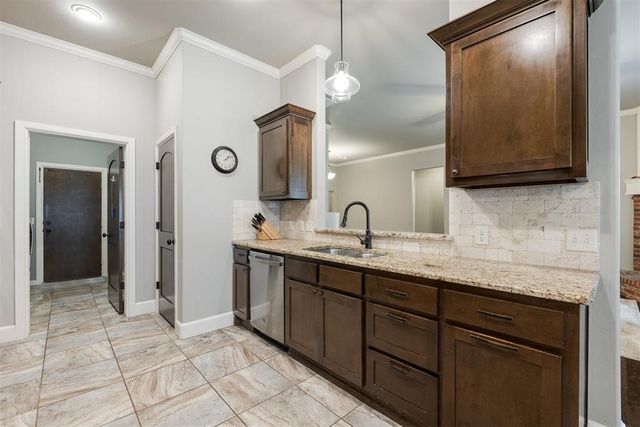17605 Braken Drive, Edmond, OK 73012