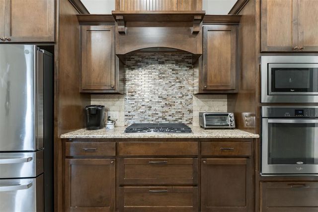17605 Braken Drive, Edmond, OK 73012