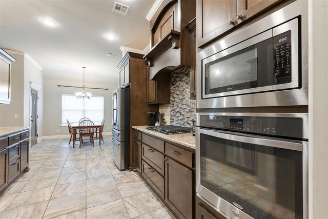 17605 Braken Drive, Edmond, OK 73012