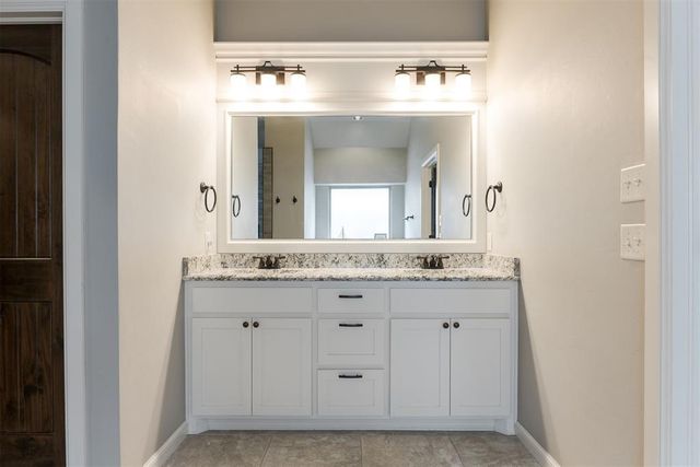 17605 Braken Drive, Edmond, OK 73012