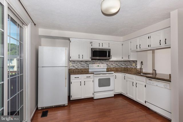 4903 CLIFFORD RD, Perry Hall, MD 21128