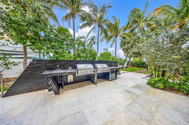 6365 Collins Ave 2301, Miami Beach, FL 33141