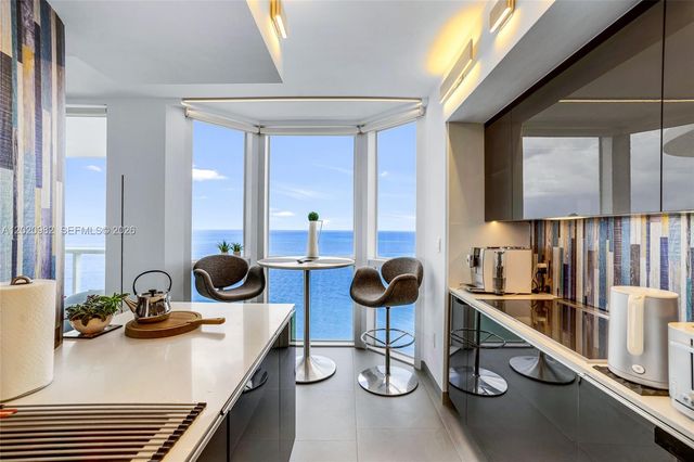 6365 Collins Ave 2301, Miami Beach, FL 33141