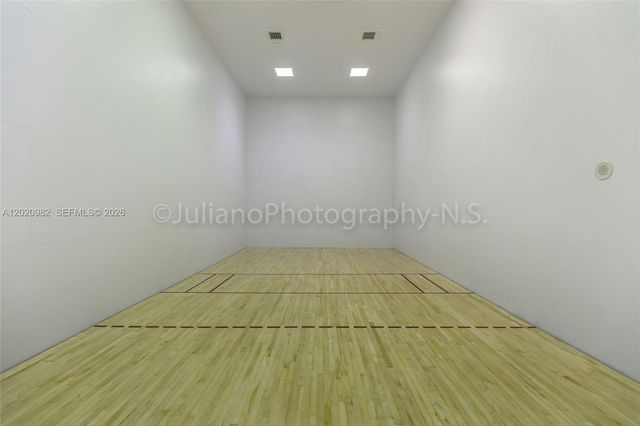 6365 Collins Ave 2301, Miami Beach, FL 33141