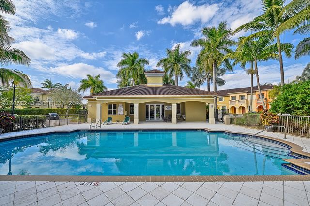 1810 SW 91st Ave, Miramar, FL 33025