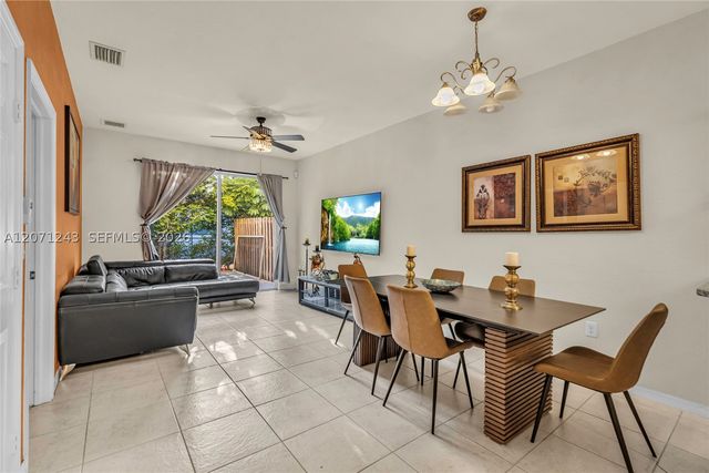 1810 SW 91st Ave, Miramar, FL 33025