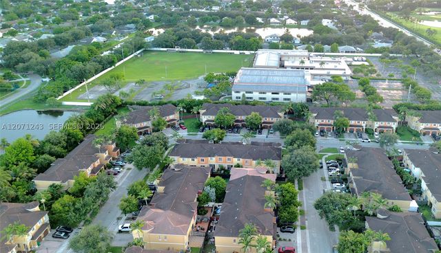 1810 SW 91st Ave, Miramar, FL 33025