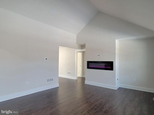 4092 RIDGEVIEW RD, Harrisburg, PA 17112