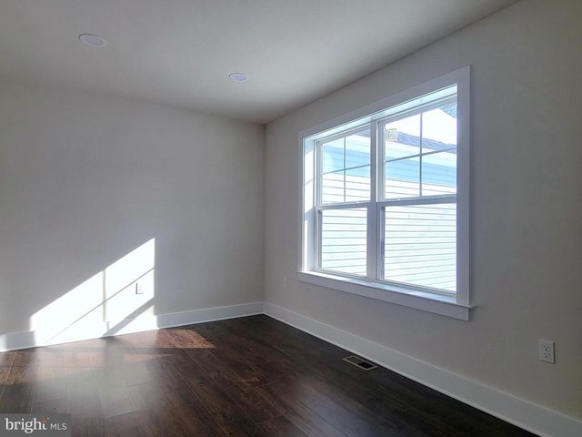 4092 RIDGEVIEW RD, Harrisburg, PA 17112