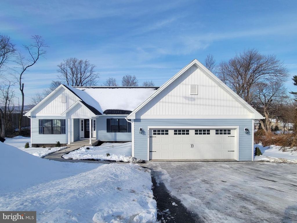 4092 RIDGEVIEW RD, Harrisburg, PA 17112