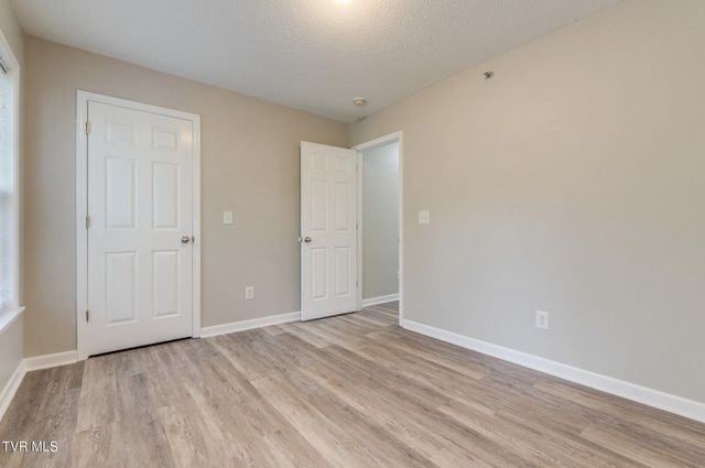 2305 South S Greenwood Drive Unit 21, Johnson City, TN 37604