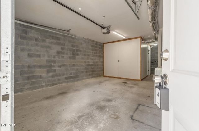 2305 South S Greenwood Drive Unit 21, Johnson City, TN 37604