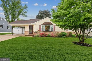 310 E 3RD ST, Florence, NJ 08518
