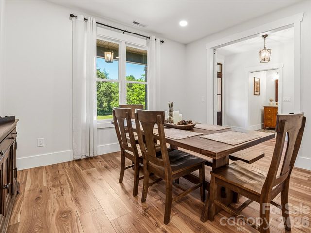 158 Trellem Trail, Hendersonville, NC 28739