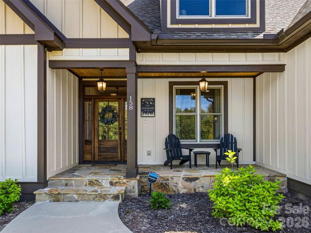 158 Trellem Trail, Hendersonville, NC 28739