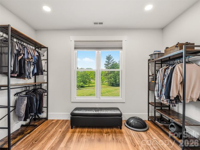 158 Trellem Trail, Hendersonville, NC 28739