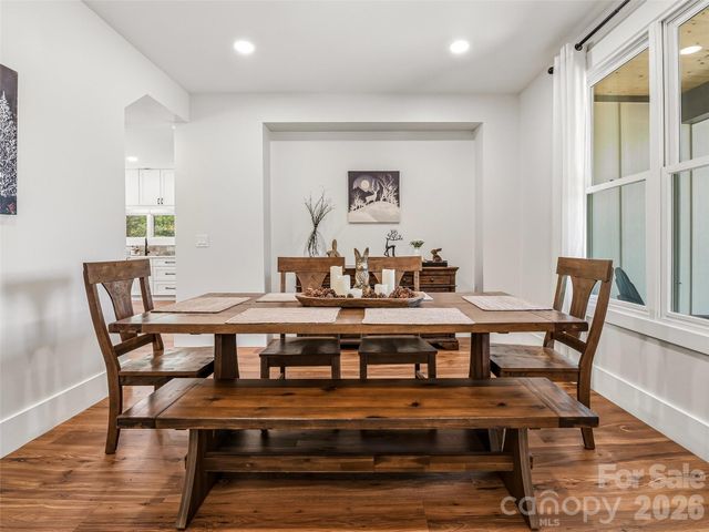 158 Trellem Trail, Hendersonville, NC 28739