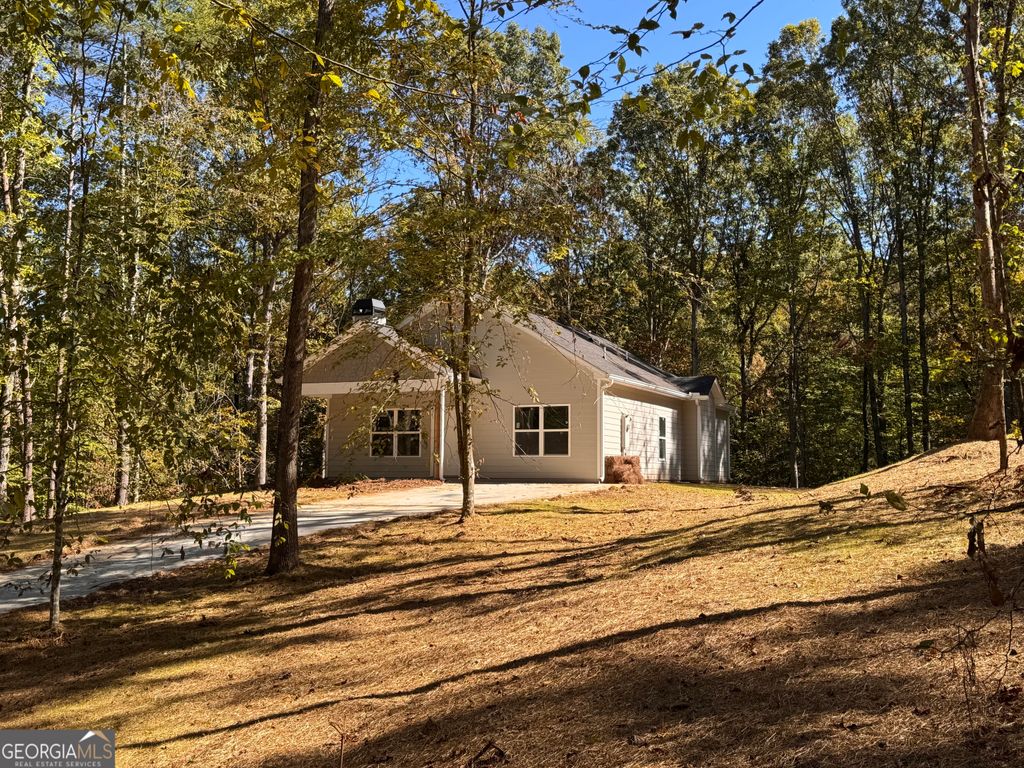 96 Hawks Ridge Court, Cleveland, GA 30528