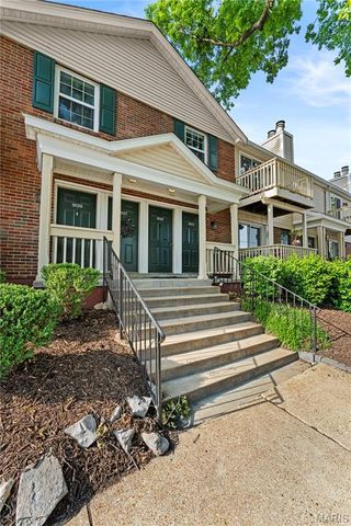 9125 N Swan Circle, Brentwood, MO 63144