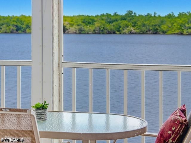 1045 Mainsail DR 413, Naples, FL 34114