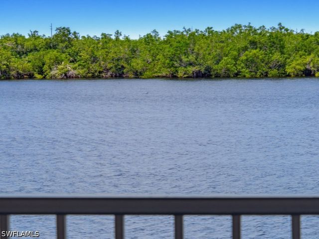 1045 Mainsail DR 413, Naples, FL 34114