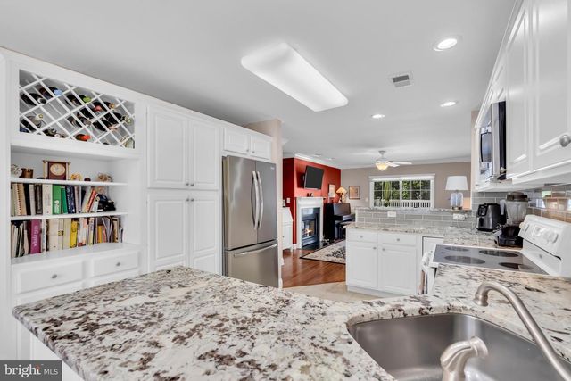 272 COLT STREET, Pennington, NJ 08534