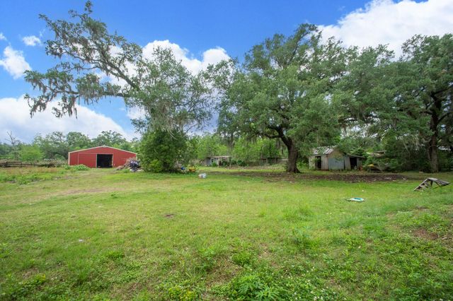 5011 County Road 244, Brazoria, TX 77422