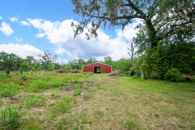 5011 County Road 244, Brazoria, TX 77422