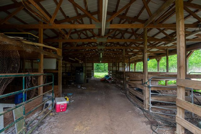 5011 County Road 244, Brazoria, TX 77422