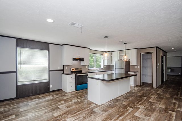 5011 County Road 244, Brazoria, TX 77422