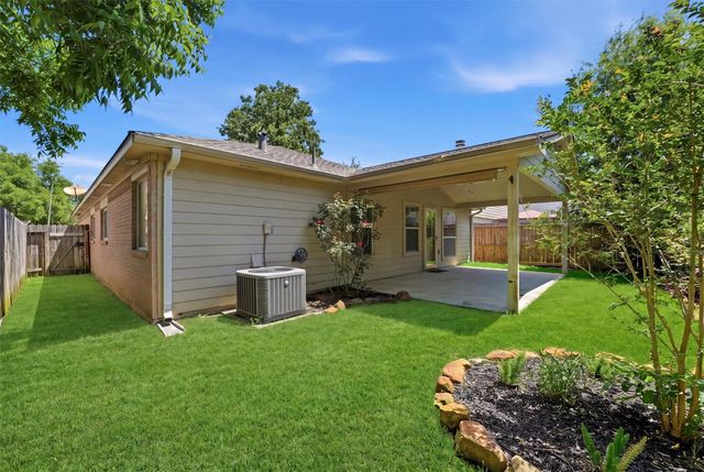 418 Mystic Trail Loop, Houston, TX 77339