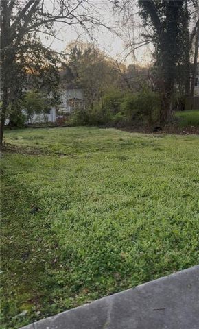 1102 Sims SW Street, Atlanta, GA 30310