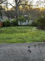 1102 Sims SW Street, Atlanta, GA 30310