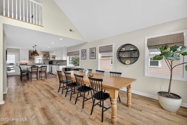 929 Riptide Lane, Carolina Beach, NC 28428