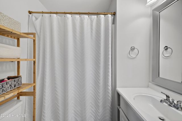 929 Riptide Lane, Carolina Beach, NC 28428