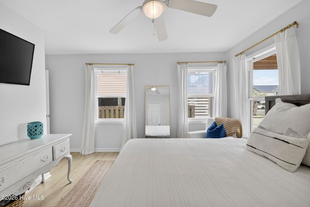 929 Riptide Lane, Carolina Beach, NC 28428